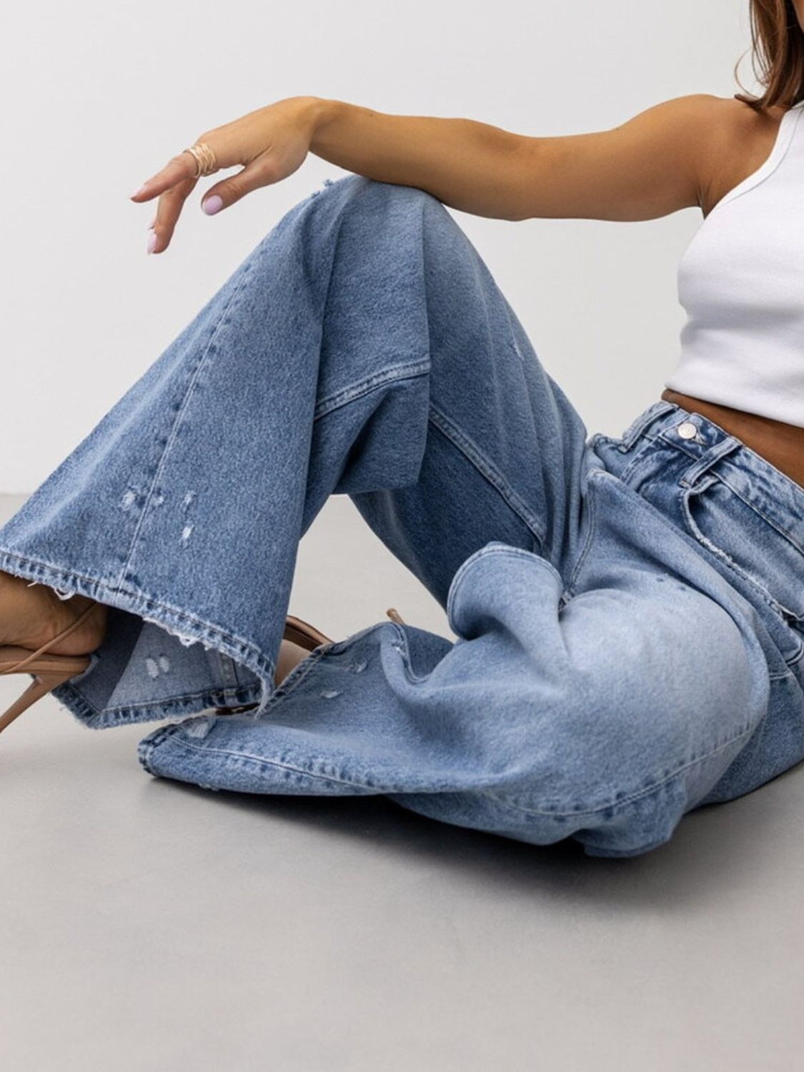 Distressed Wide Leg Jeans