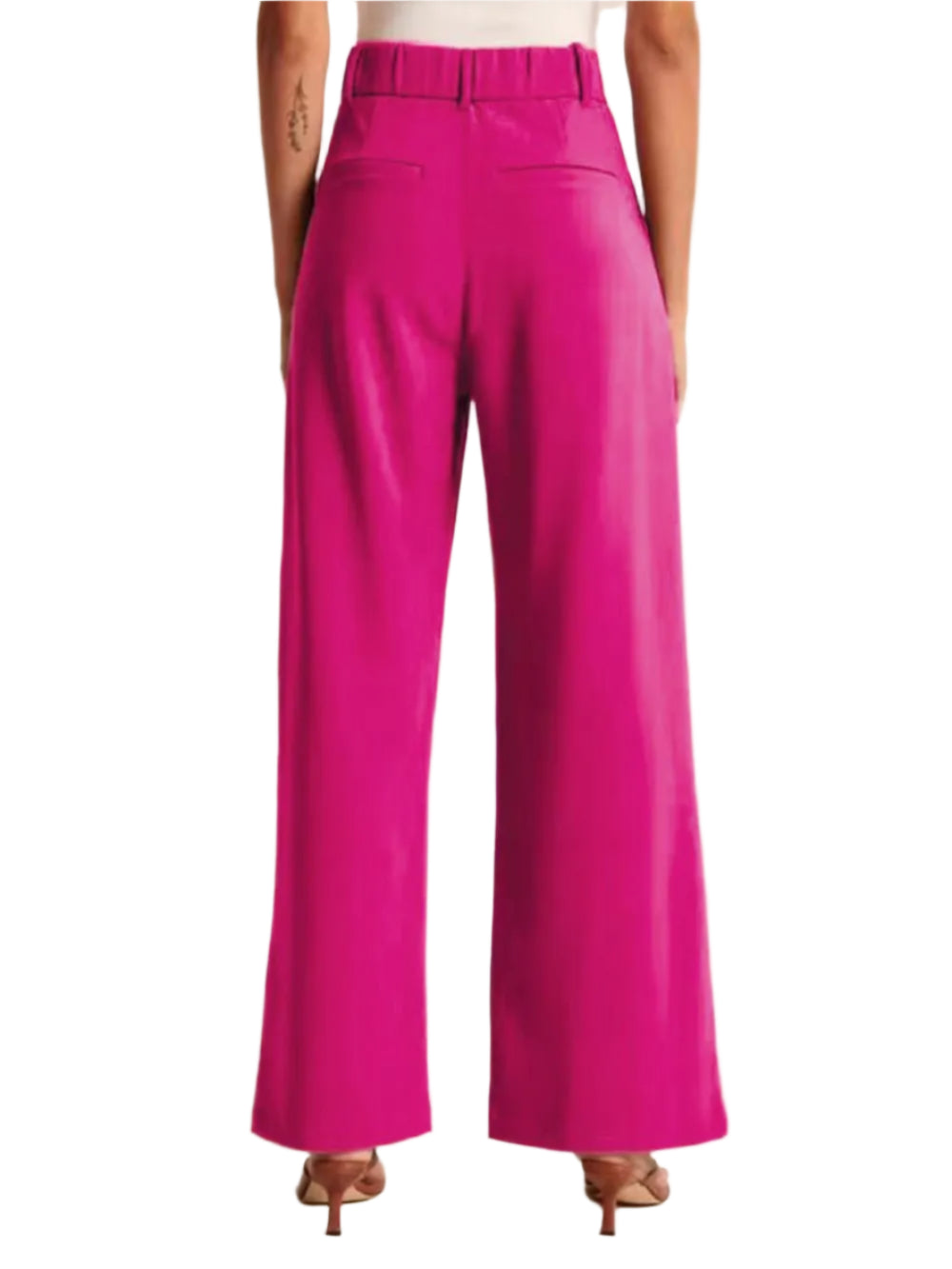 a9e7dbd1-9ff7-492d-99d2-af46a7287acb-Max